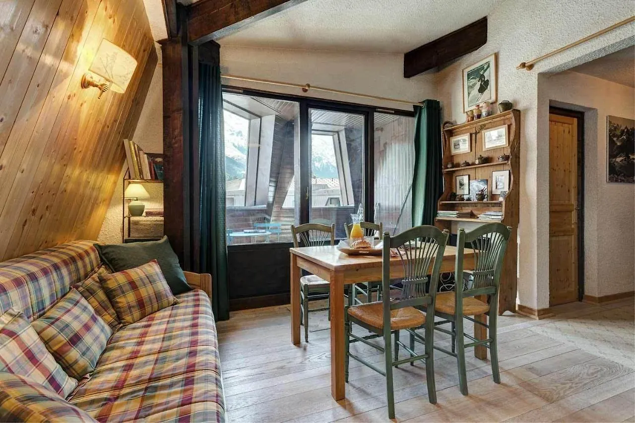 Apartment Lachenal - Alpes Travel - Alpes Travel - Central Chamonix - Sleeps 4